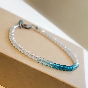 Blue ombre minimalist beaded stacking bracelet